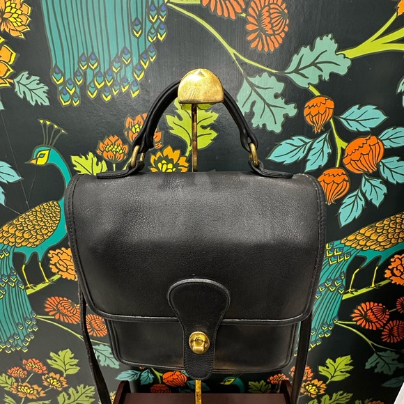 Vintage Coach Station Bag Black Leather | Brass Turnlock | COA Included - Picture 7 of 14